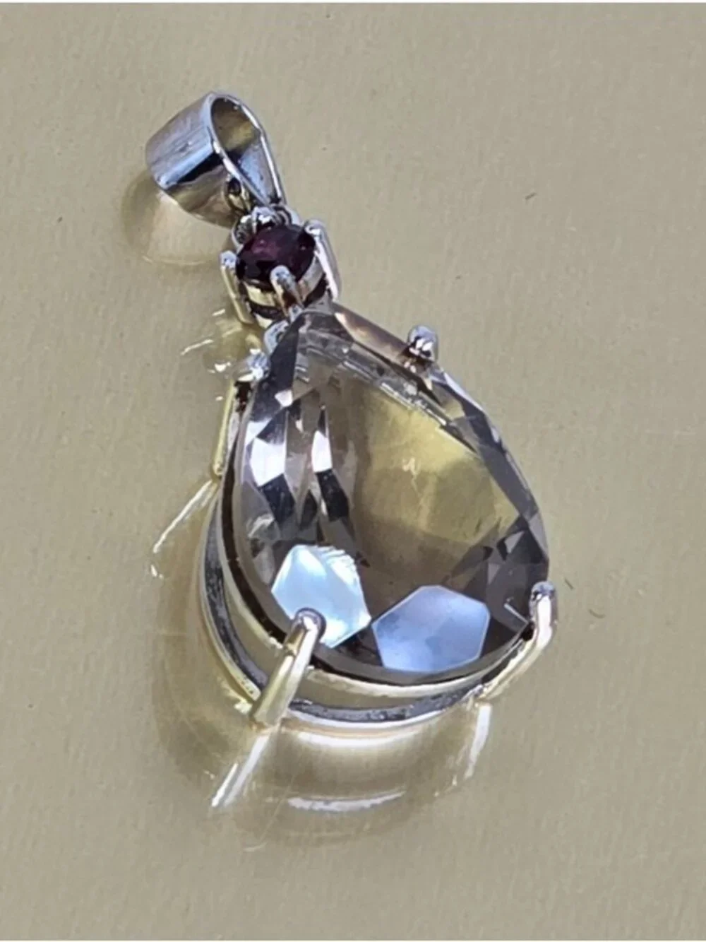 925 Sterling Silver Pendant 2x 1.0cm With Natural Smoky Qusrtz & Garnet
